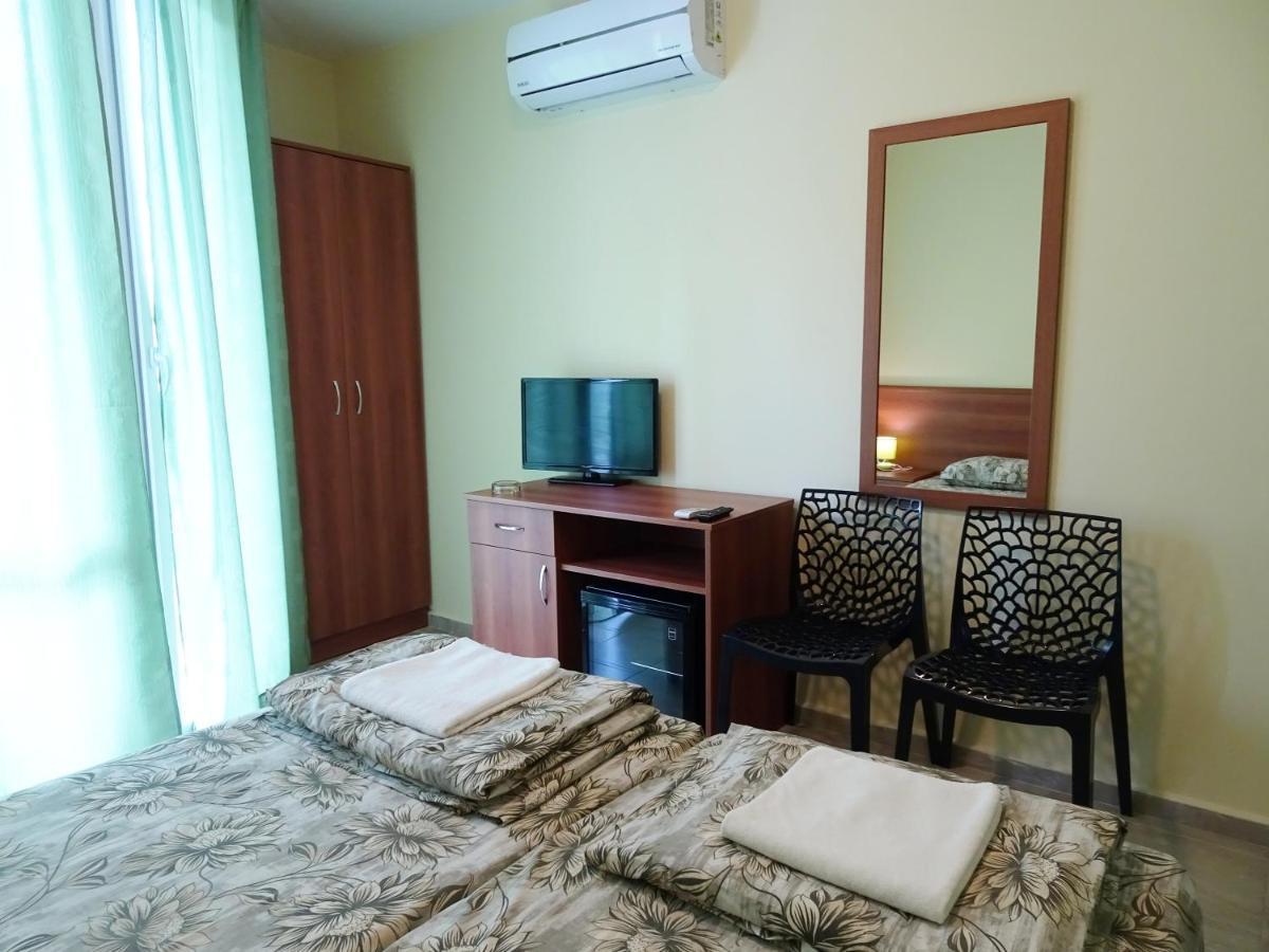 كرانيفو Hotel Niko المظهر الخارجي الصورة