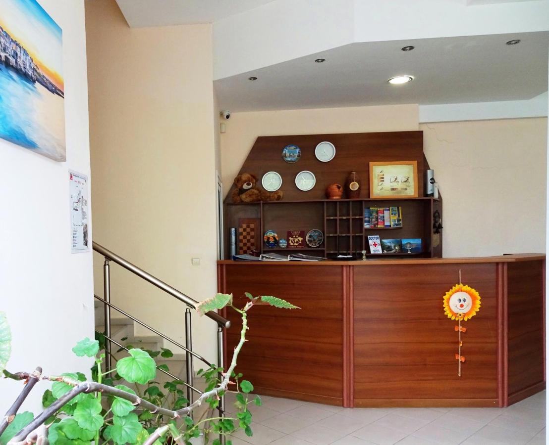 كرانيفو Hotel Niko المظهر الخارجي الصورة
