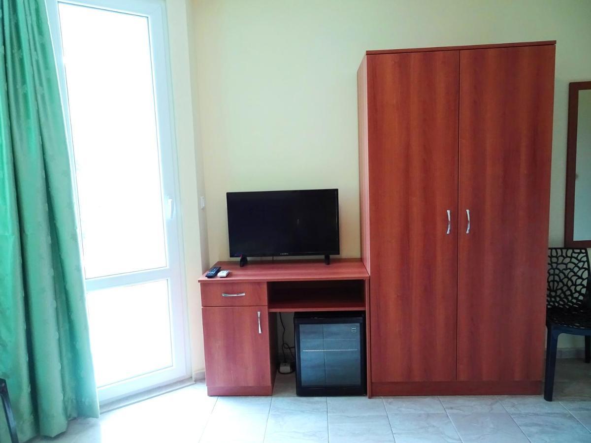 كرانيفو Hotel Niko المظهر الخارجي الصورة