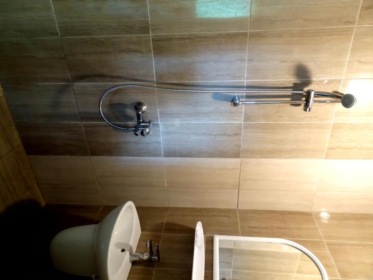 كرانيفو Hotel Niko المظهر الخارجي الصورة