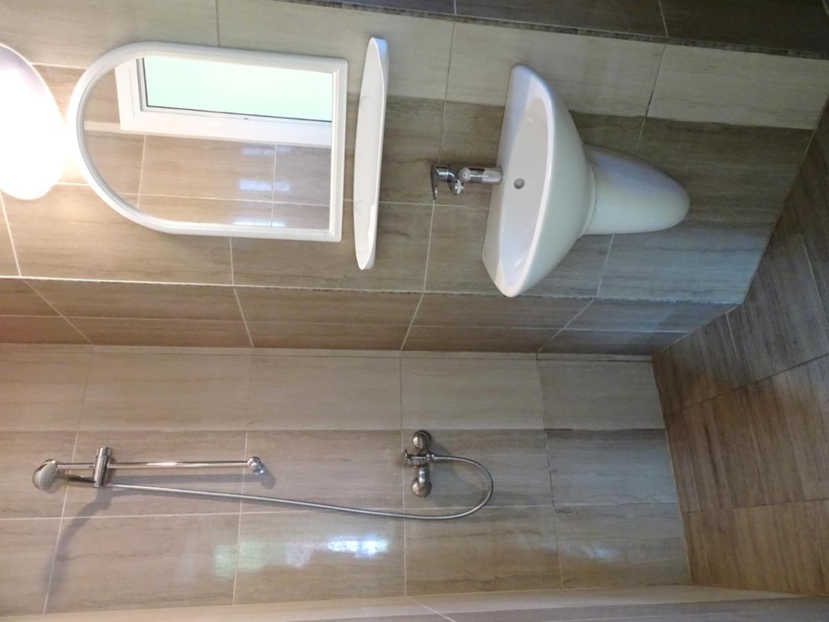 كرانيفو Hotel Niko المظهر الخارجي الصورة